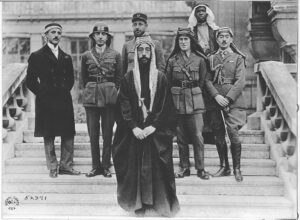 Feisal-Delegation in Versailles mit T. E. Lawrence